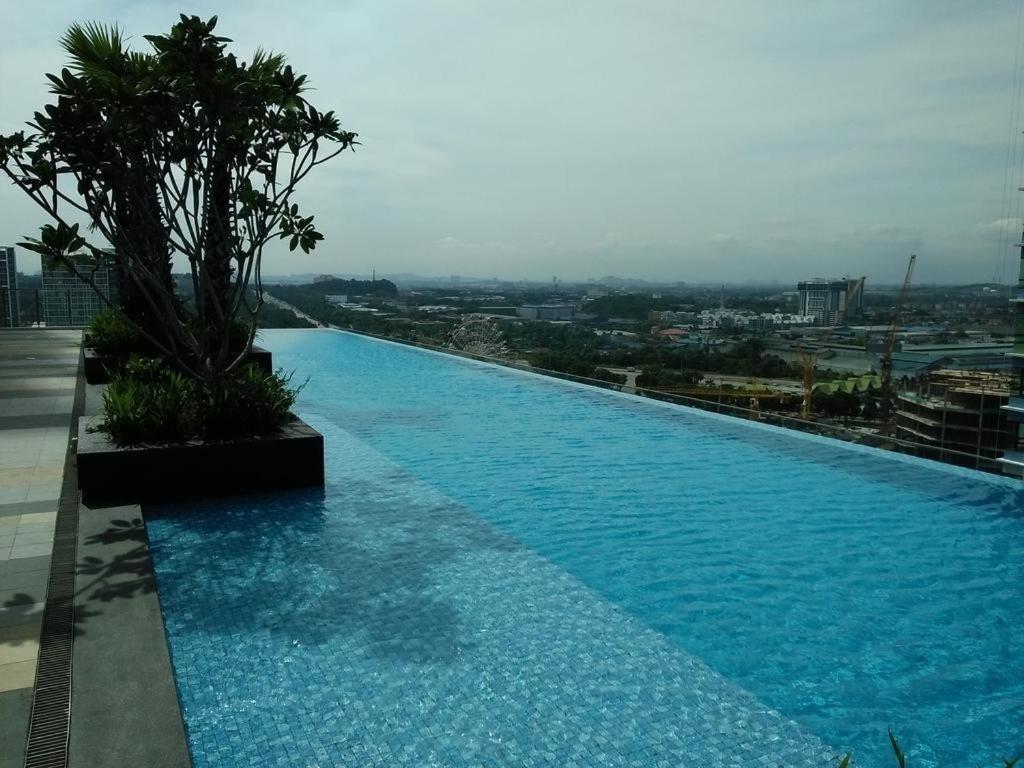 Relax Homestay - The Comfort Just For You Shah Alam Exterior photo